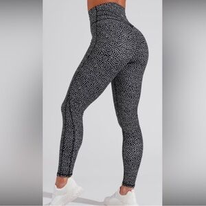 Buffbunny Collection Leggings | Buffbunny Collection Spotted Legging |Size: XXS